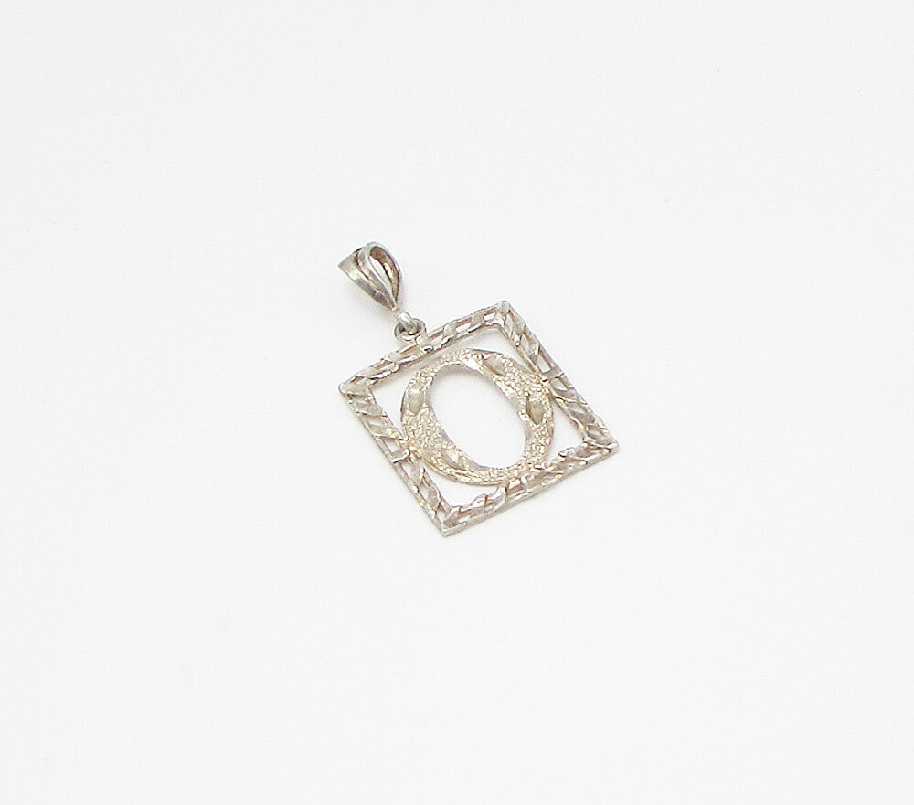 925 Sterling Silver  Vintage O Initial Etching Detail Drop Pendant  PT2236