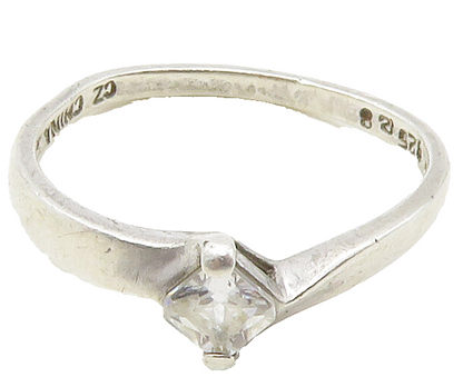925 Sterling Silver  Petite White Topaz Bypass Solitaire Ring Sz 7.5  RG16793