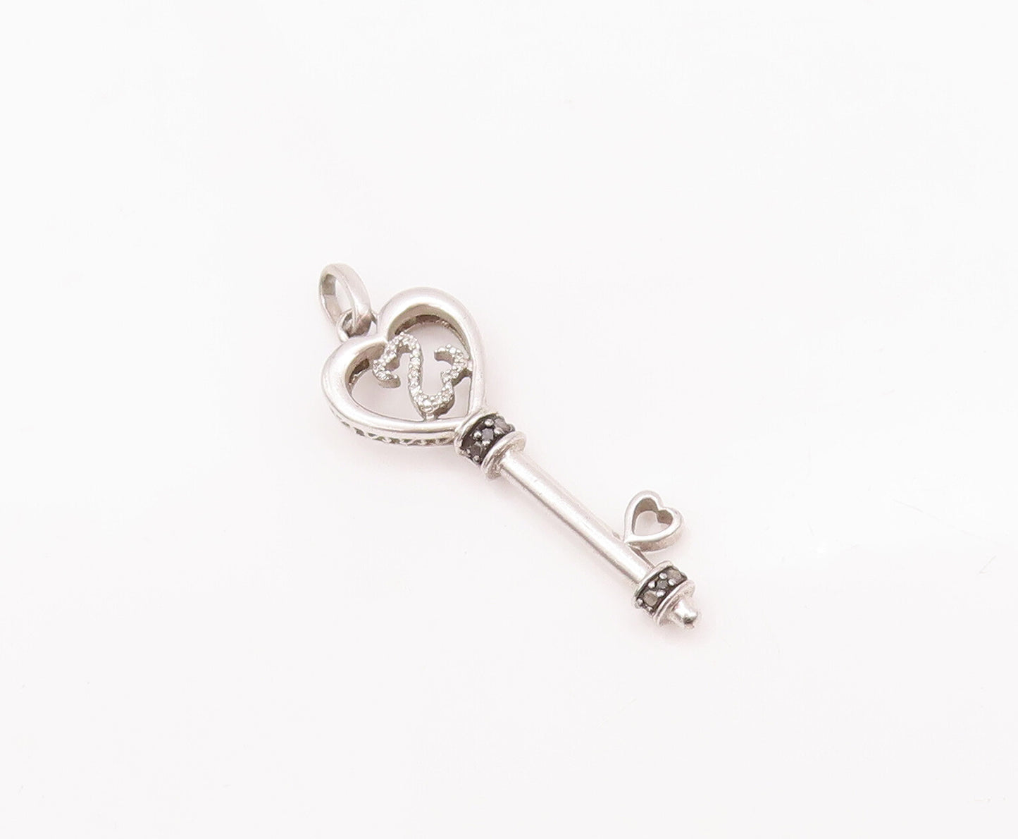 925 Sterling Silver Vintage Pendant Carved Black & White Diamonds Key  PT23085