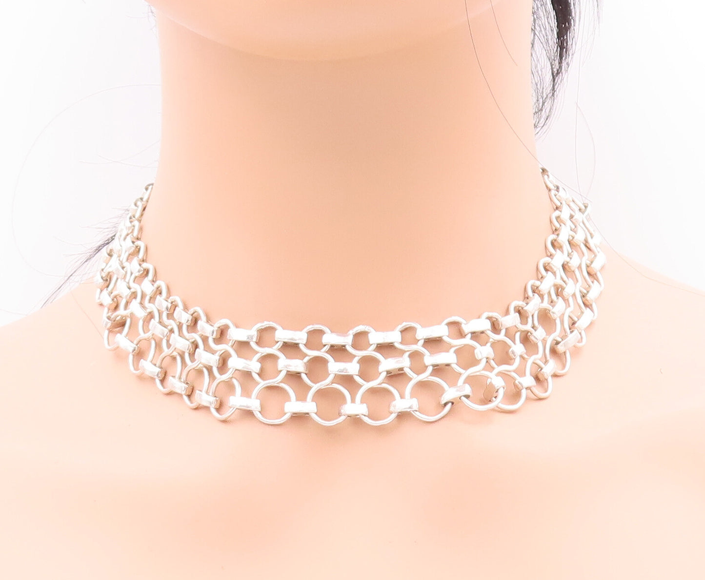 925 Sterling Silver Vintage Necklace Cutout Triple Ring Linked Chains  NE4290