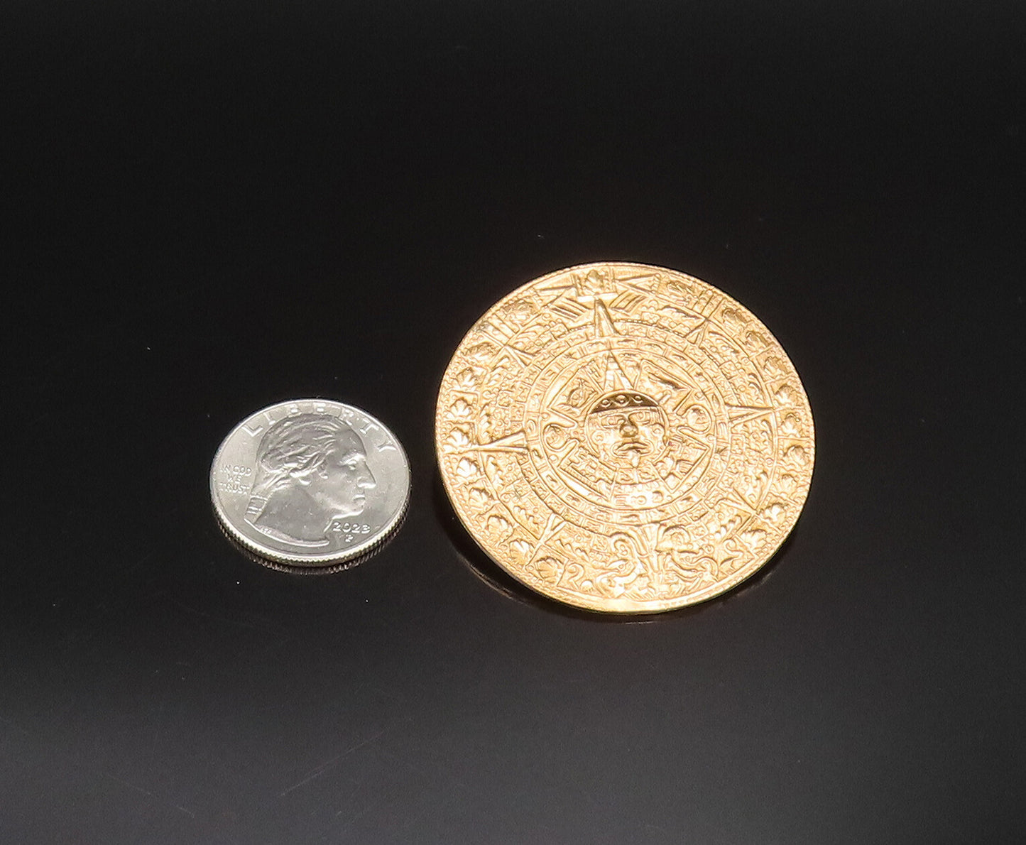 METALES CASADOS 925 Silver  Vintage Aztec Mayan Sun Calendar Brooch Pin BP9595