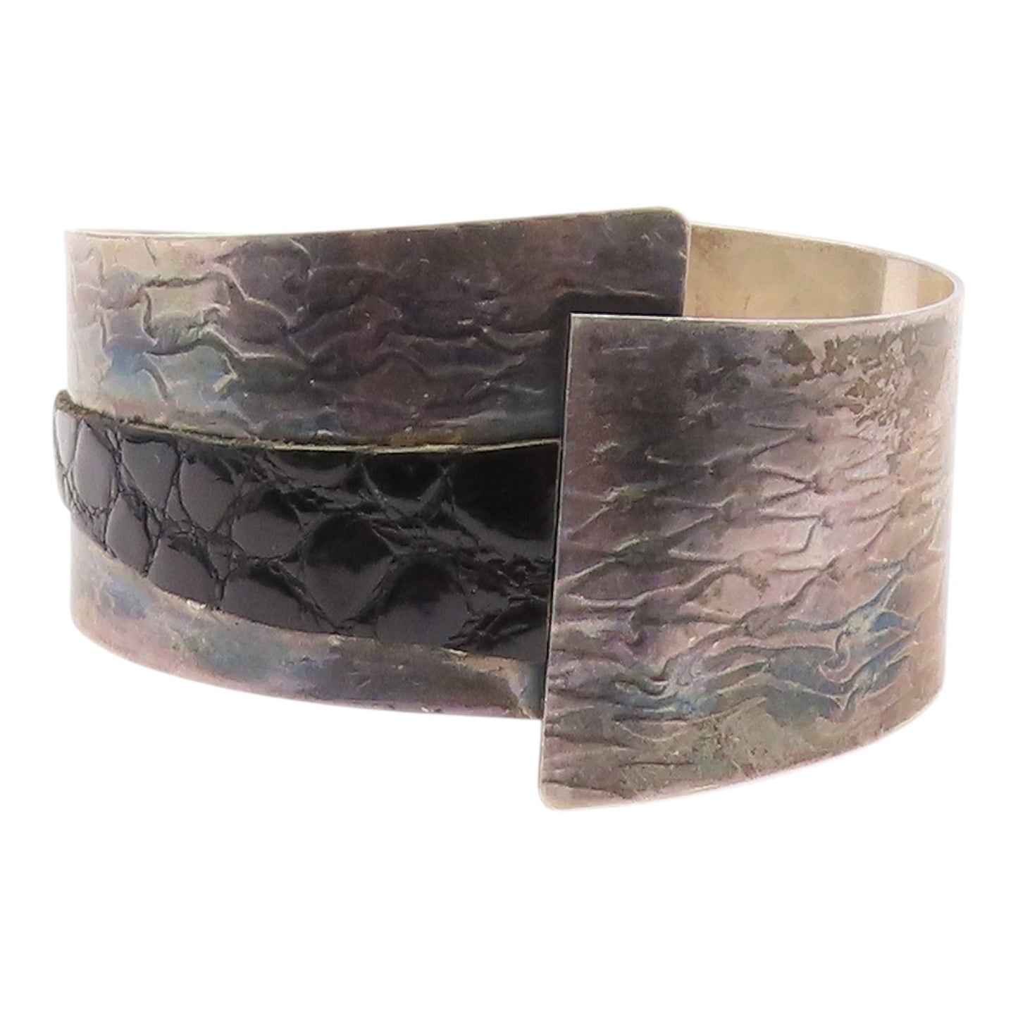 DESIGNER 925 Silver  Vintage Enamel Detail Textured Cuff Bracelet  BT9055