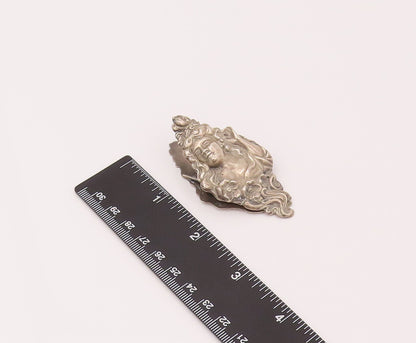 925 Sterling Silver Vintage Antique Girl Swirly Flowers Cloth Holder Pin TR3482