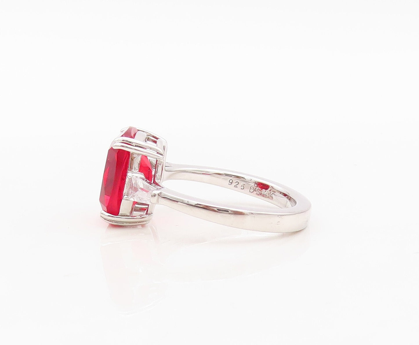 925 Sterling Silver Vintage Ring Rectangle Cut Red & White CZ  Sz 7  RG30465