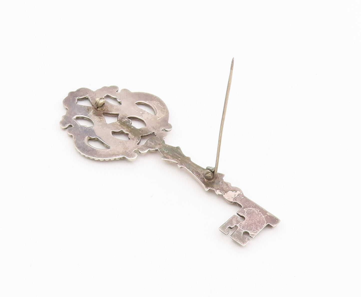 925 Sterling Silver Vintage Brooch Pin Intricate Beaded Scrollwork Key  BP12172