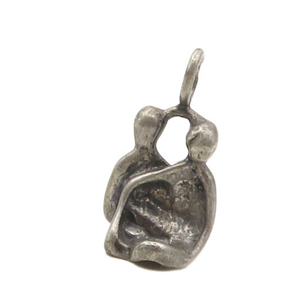 925 Sterling Silver  Vintage Modernist Sculpted Sitting Couple Pendant PT13473