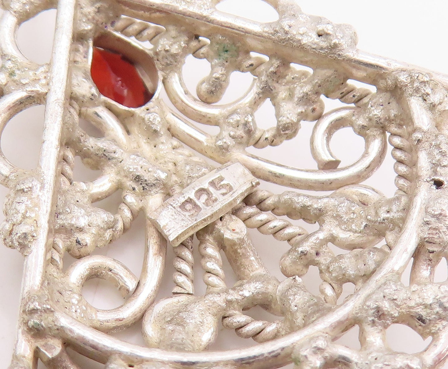 925 Sterling Silver Vintage Pendant Garnet & Amethyst Open Scrollwork  PT25793