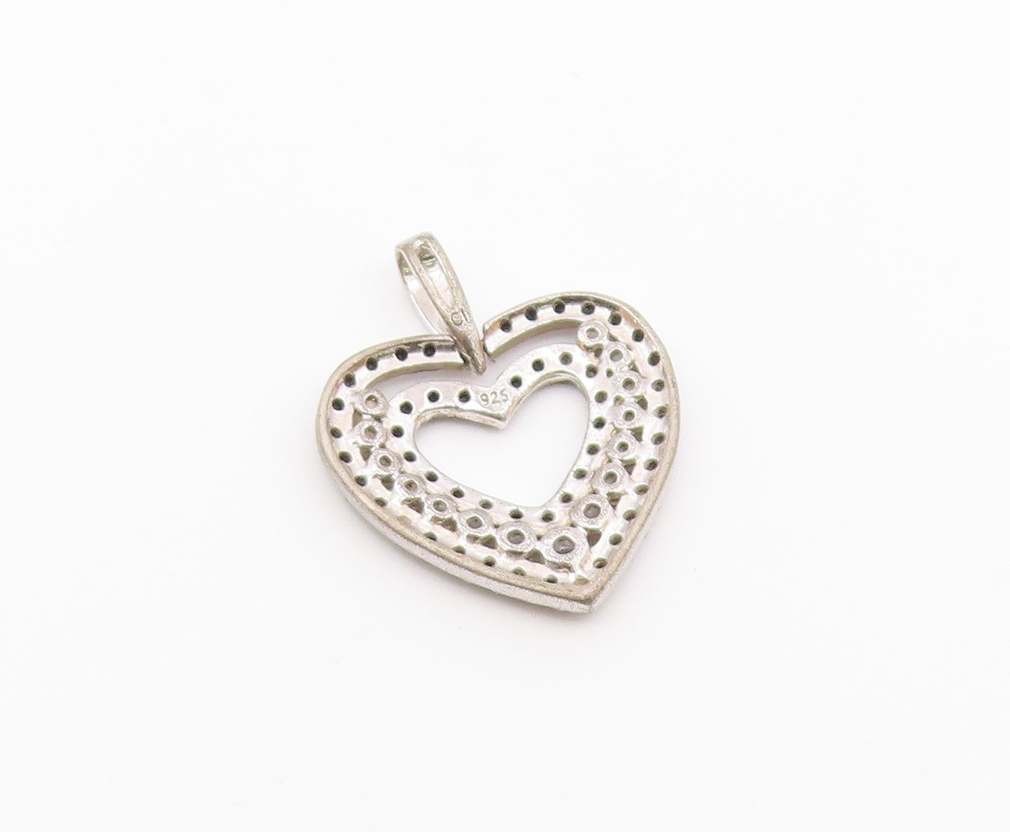 925 Sterling Silver  Vintage Topaz & Black Hematite Heart Pendant  PT16435