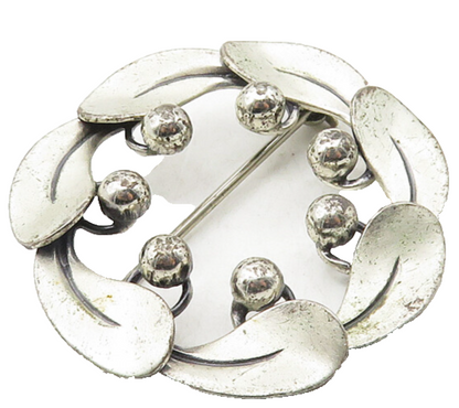 BEAU 925 Sterling Silver  Vintage Shiny Floral Leaf Wreath Brooch Pin  BP3773