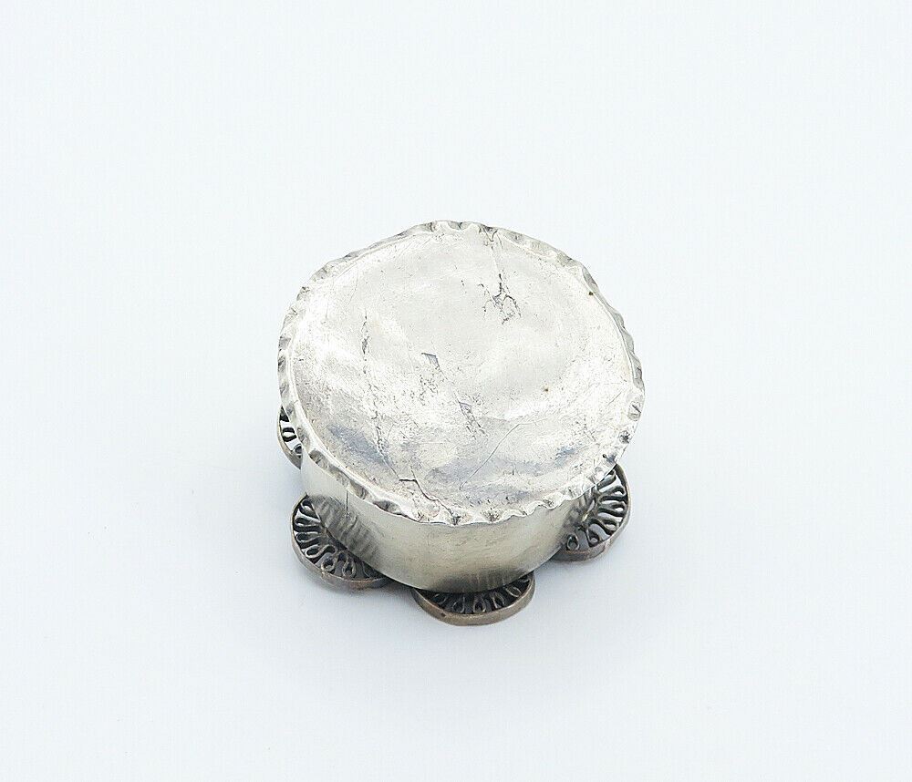 925 Sterling Silver  Vintage Antique Filigree Flower Pill Box (OPENS)  TR1281