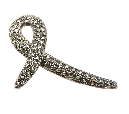 925 Sterling Silver  Vintage Shiny Marcasite Ribbon Design Brooch Pin  BP5819