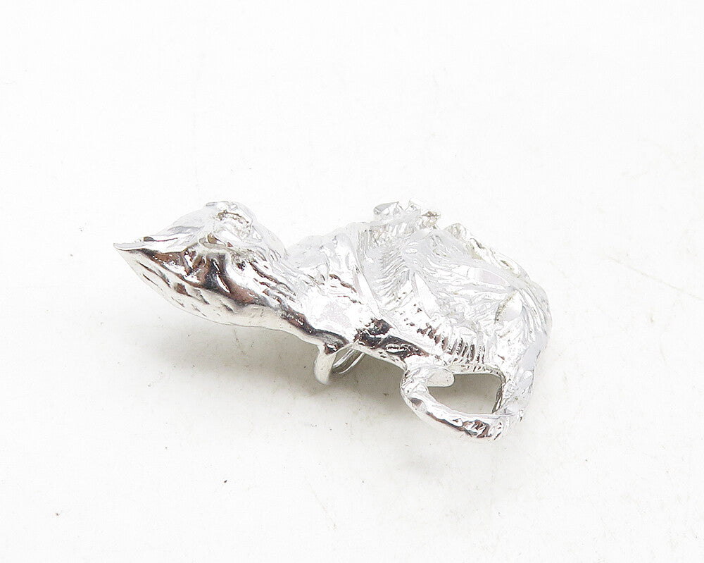 925 Sterling Silver  Vintage Shiny Petite Sitting Cat Motif Pendant  PT7795