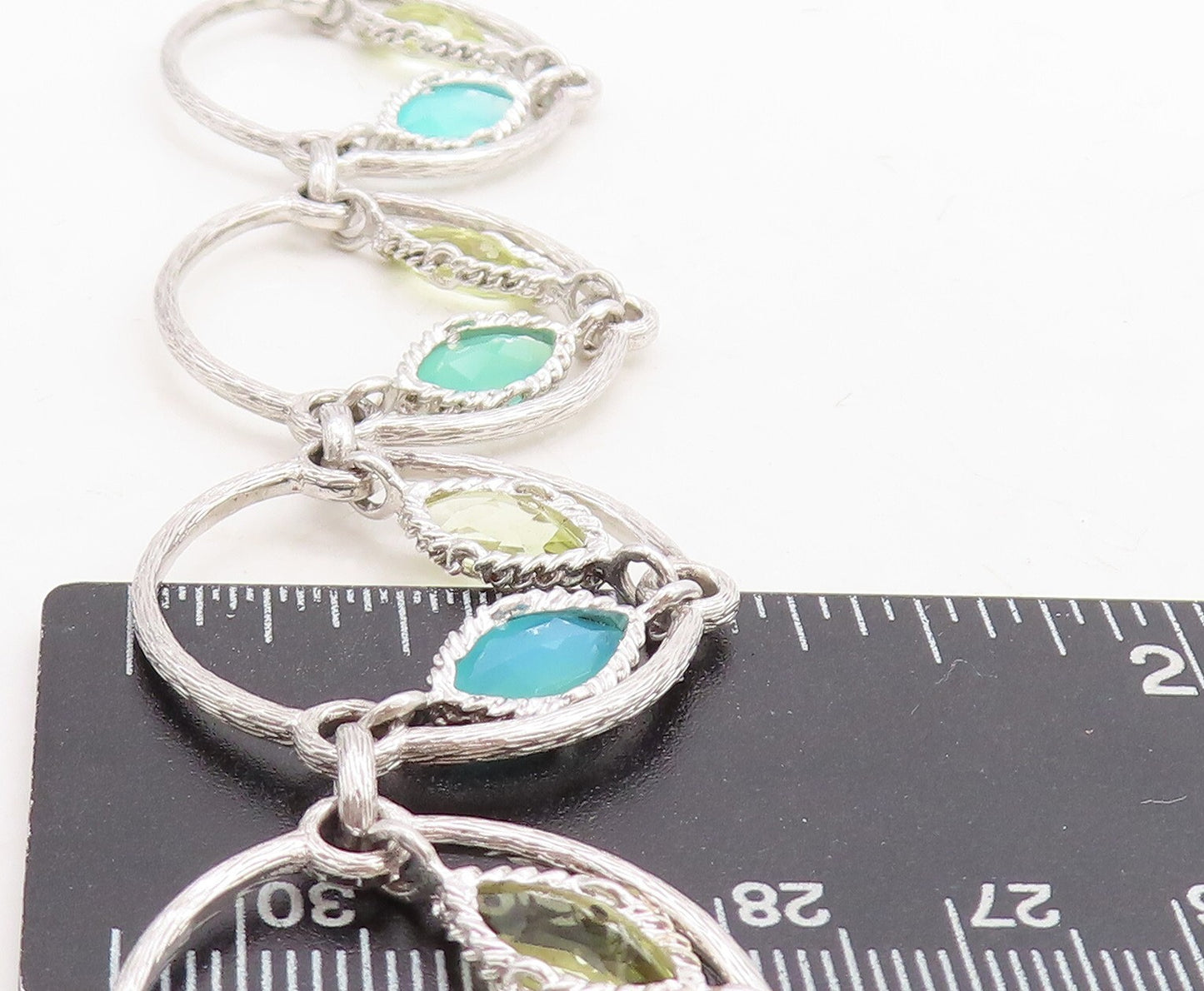 925 Sterling Silver  Chalcedony & Topaz Open Circle Link Chain Necklace NE1657