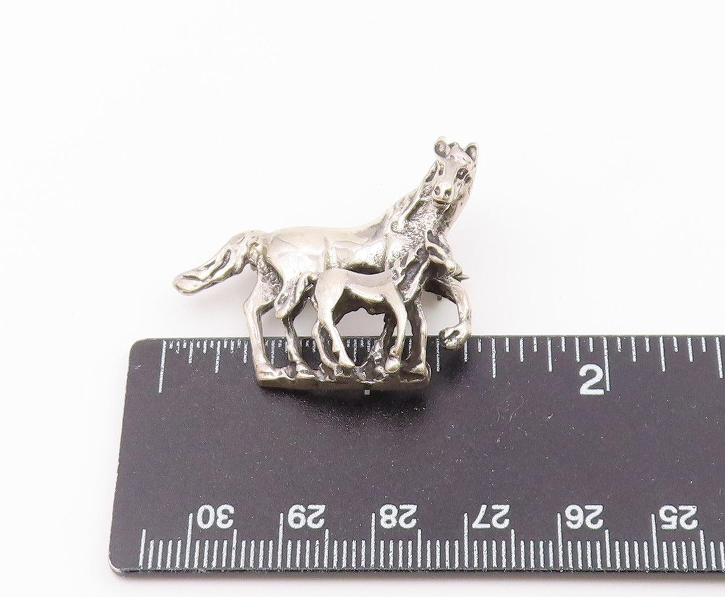 925 Sterling Silver Vintage Carved Horse Mom With Baby Horse Brooch Pin BP9832