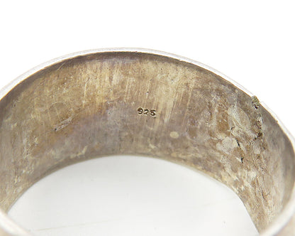 925 Sterling Silver  Vintage Dark Tone CTR Etched Band Ring Sz 7  RG10607