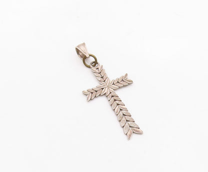 925 Sterling Silver  Vintage Floral Leaf Religious Cross Pendant  PT12091