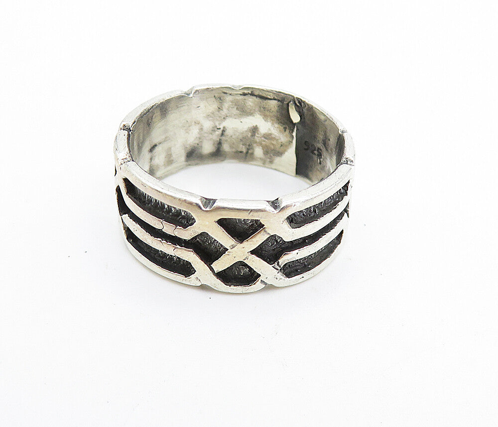 925 Sterling Silver  Vintage Shiny Raised Pattern Band Ring Sz 8.5  RG7464