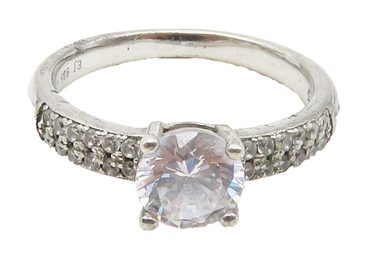 925 Sterling Silver  Vintage Cubic Zirconia Solitaire Accent Ring Sz 7 RG16515