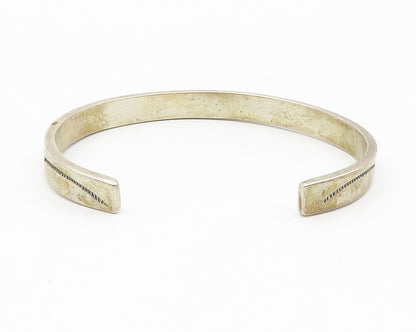 TAHE NAVAJO 925 Sterling Silver  Vintage Chiseled Detail Cuff Bracelet  BT5325