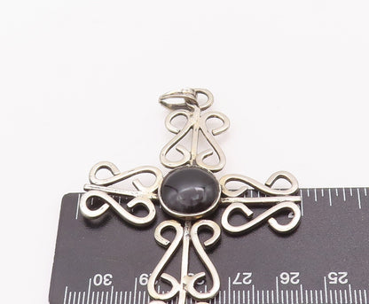 925 Sterling Silver Vintage Pendant Religious Swirly Carved Onyx Cross  PT22945