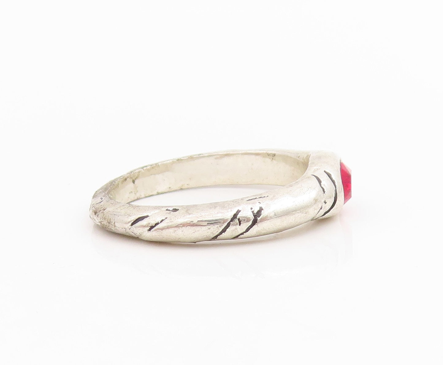925 Sterling Silver Vintage Ring Minimalist Red CZ Solitaire Band  Sz 8  RG34795