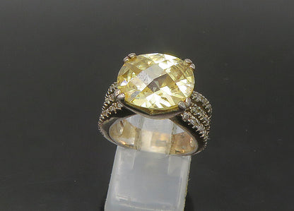 925 Sterling Silver  Vintage Shiny Cubic Zirconia Cocktail Ring Sz 7  RG22367