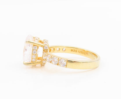 925 Sterling Silver Vintage Ring Gold Plated Elegant CZ Band  Sz 7  RG35015