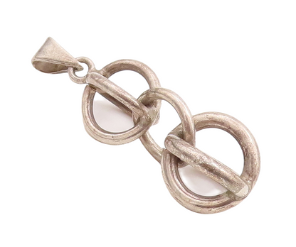 925 Sterling Silver Vintage Pendant Solid Interlocked Cutout Rings PT23429