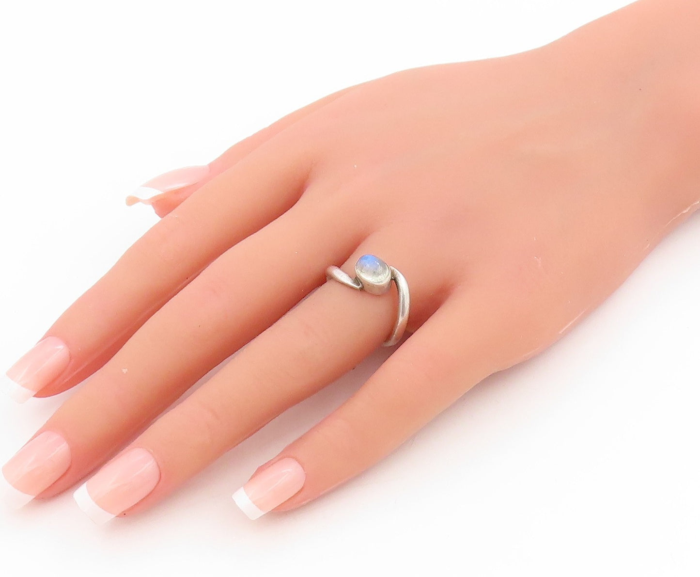 925 Sterling Silver Vintage Ring Cabochon Moonstone Bypass Band  Sz 5.5  RG34068