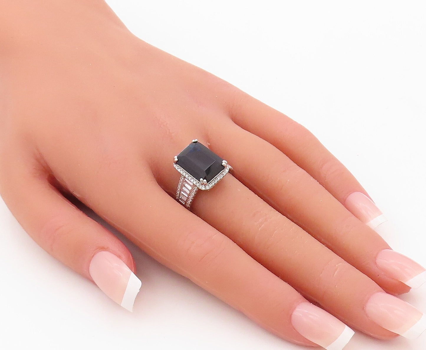 925 Sterling Silver Vintage Ring Rectangle Sapphire & CZ Inlay  Sz 7.5  RG30374