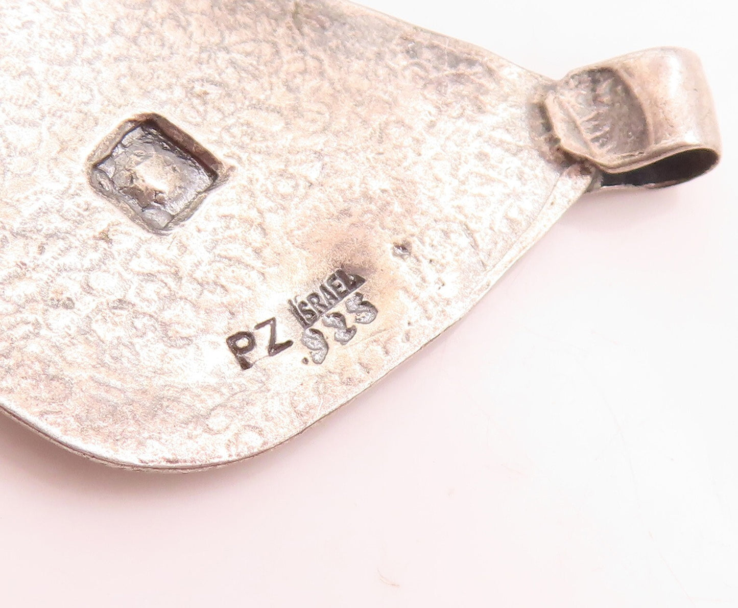 925 Sterling Silver Vintage Pendant Dark Tone Flower & Design Etched  PT23743