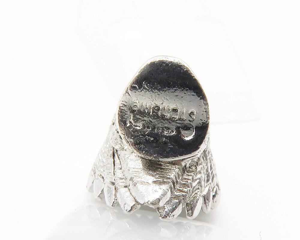 925 Sterling Silver  Vintage Shiny Petite Chief's Head Drop Pendant  PT9446