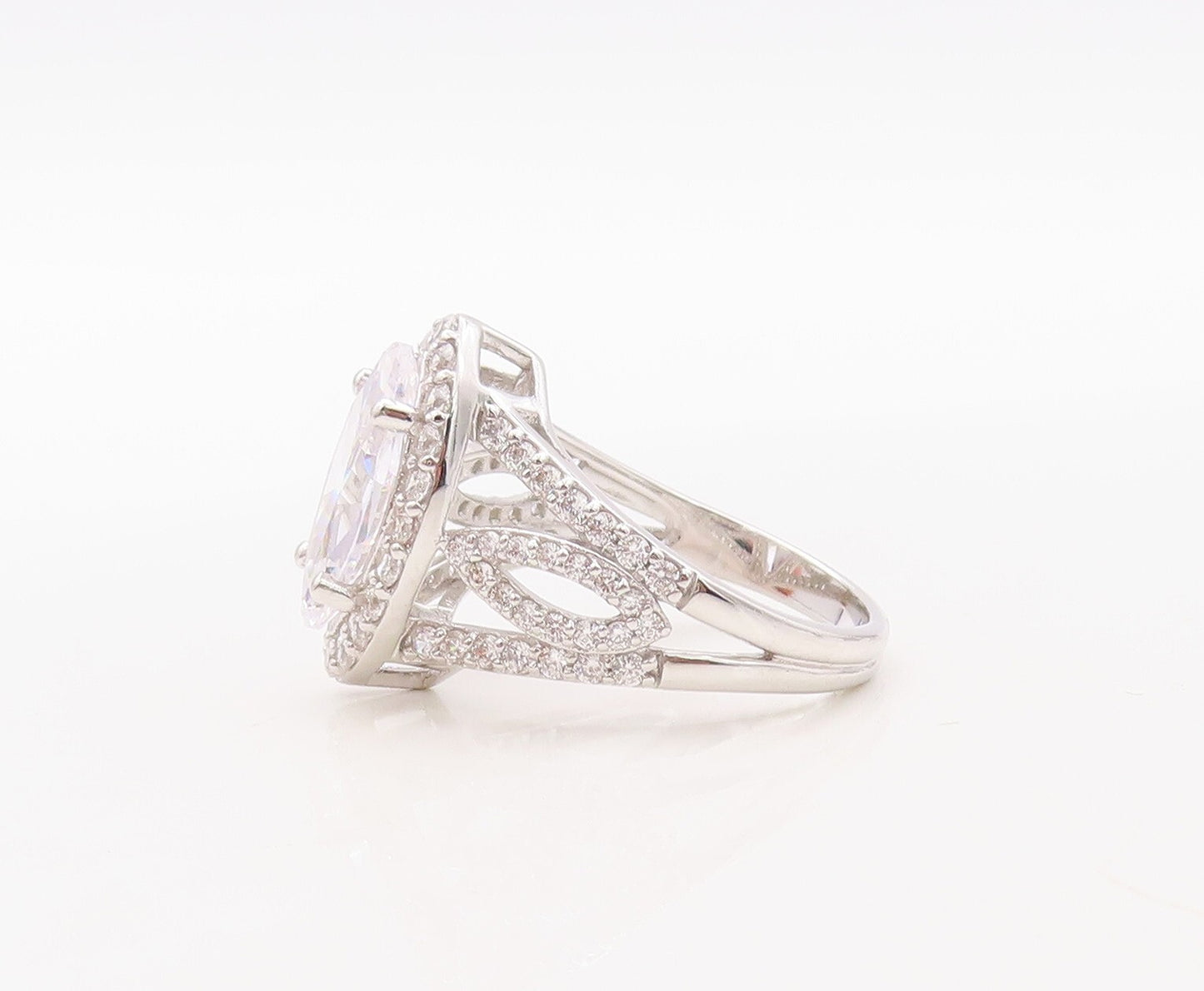 925 Sterling Silver Vintage Ring Designer Marquise Cutout CZ   Sz 8.5  RG30922