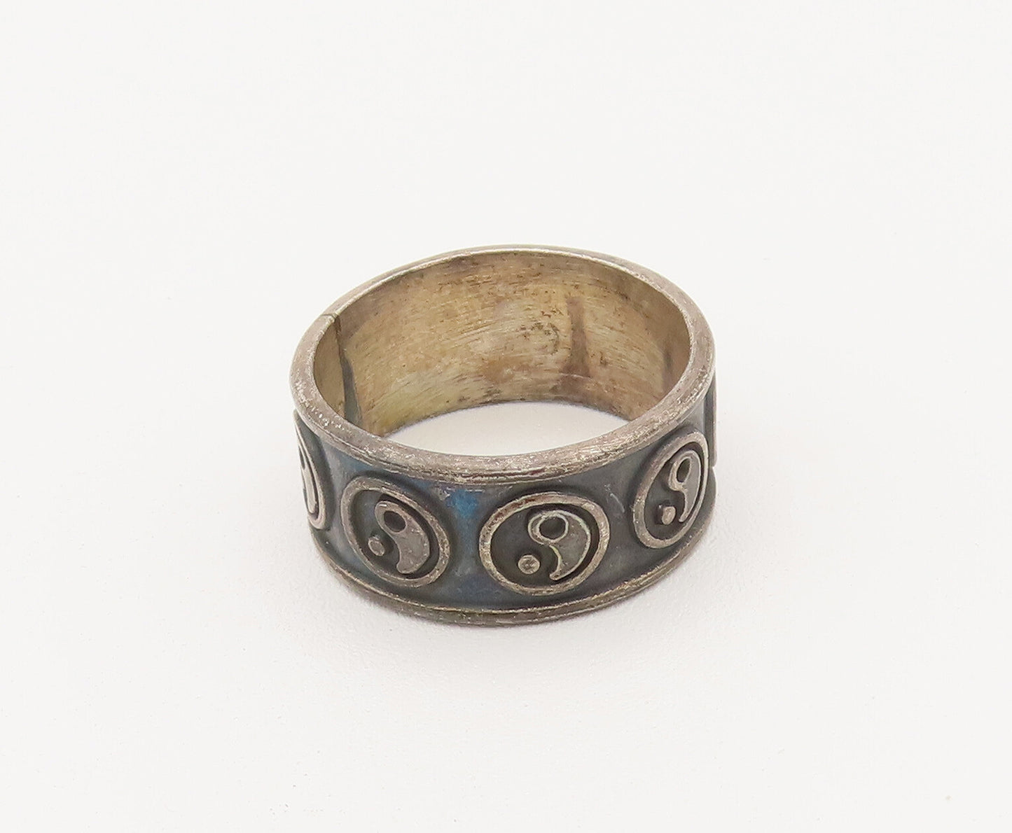 925 Sterling Silver Vintage Ring Yin Yan Carved Minimalist Ring Sz 8  RG27967