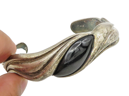 KABANA 925 Sterling Silver  Vintage Black Onyx Fluted Cuff Bracelet  BT8585