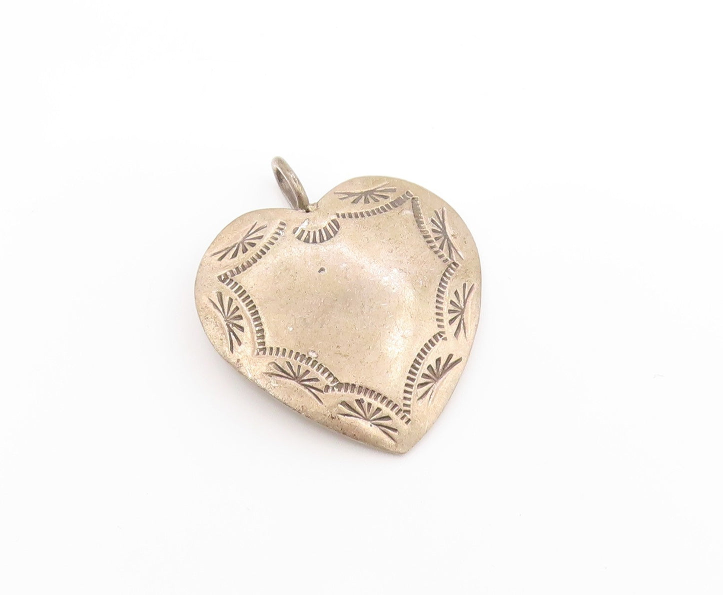 925 Sterling Silver Vintage Pendant Etched Tribal Floral Love Heart  PT25089