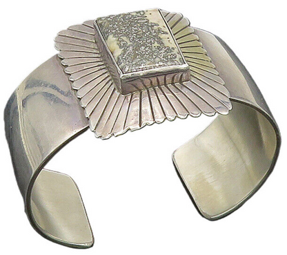 BAL NAVAJO 925 Silver  Vintage Metallic White Stone Cuff Bracelet  BT8204