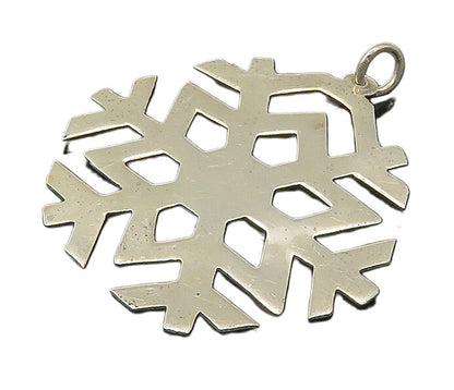 925 Sterling Silver  Vintage Shiny Winter Snowflake Motif Pendant  PT18185