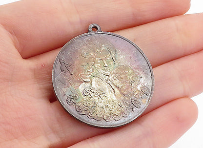 925 Sterling Silver  Vintage Mother's Day Quote Family Scene Pendant  PT4228