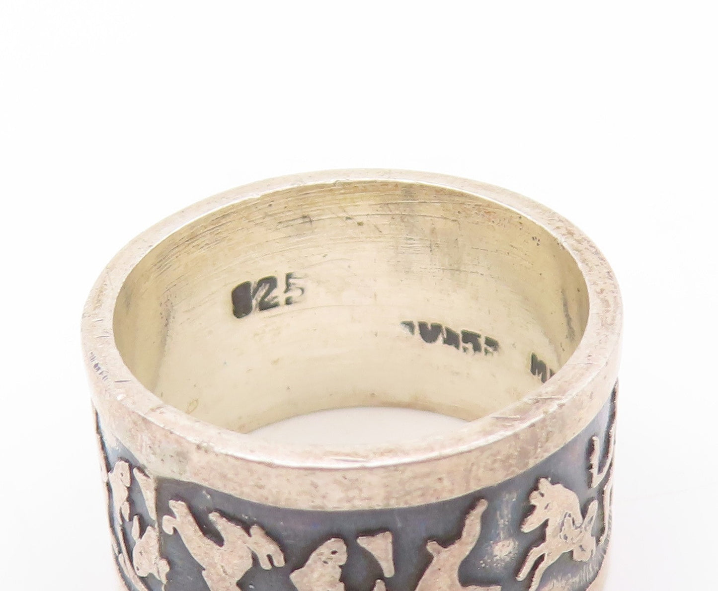 925 Sterling Silver Vintage Ring MEXICO Trible Life Carved  Sz 8.5 RG32721