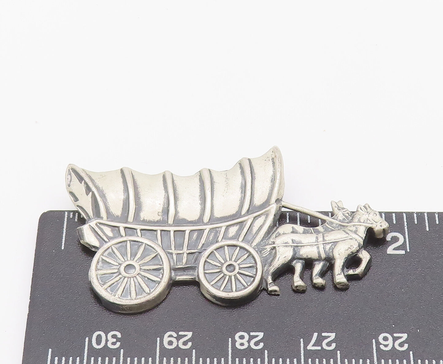 925 Sterling Silver Vintage Brooch Pin Carved Royal War Horse Drawn Cart BP10657