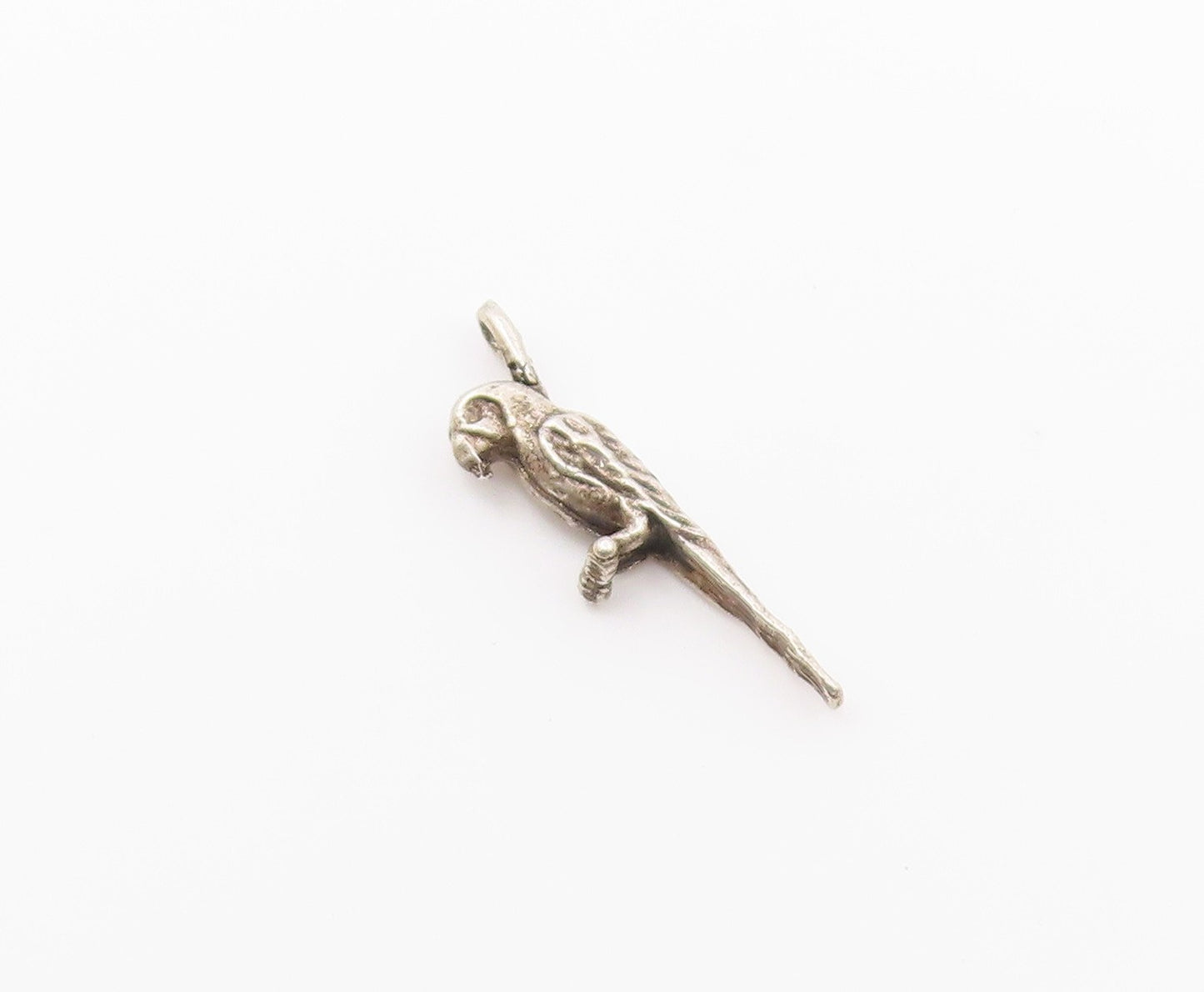 925 Sterling Silver  Vintage Petite Perched Parrot Bird Pendant  PT17668