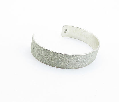 JEG 925 Sterling Silver  Vintage Minimalist Frosted Cuff Bracelet  BT2201