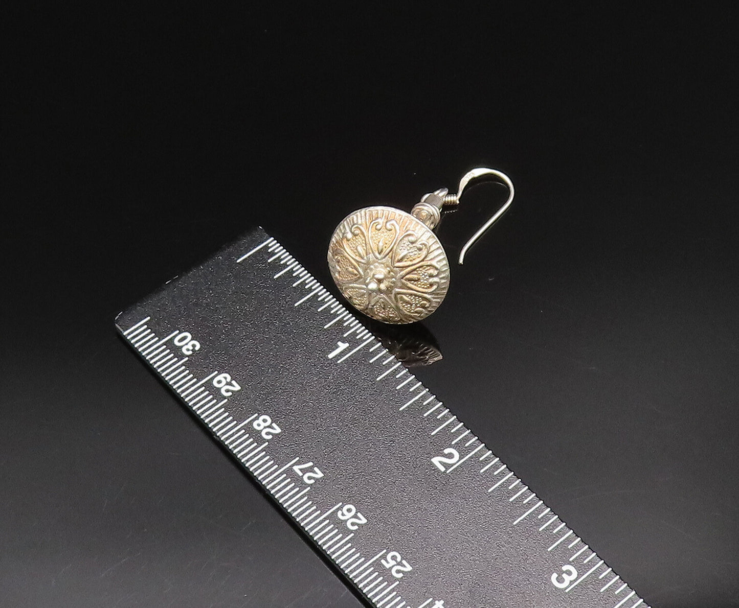 925 Silver  Vintage Wavy & Heart Pattern Oblate Dangle Earrings  EG12054