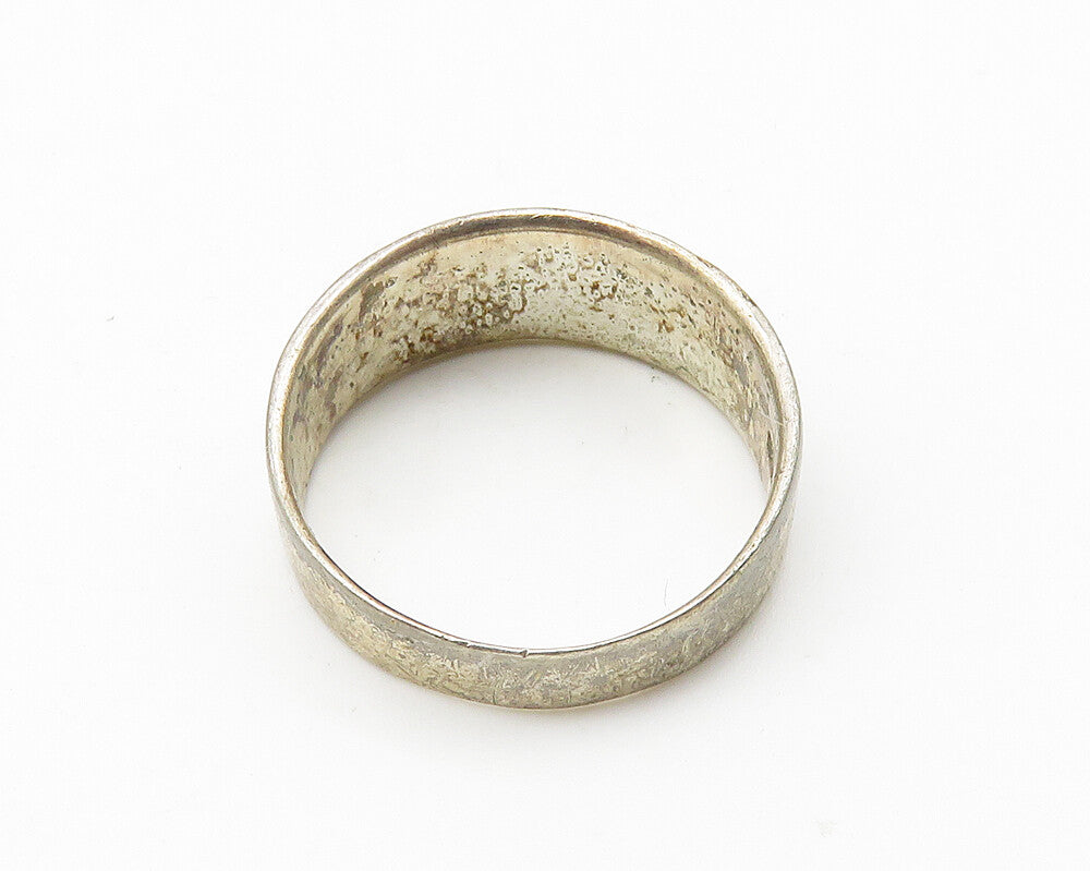 925 Sterling Silver  Vintage Dark Tone Enamel Detail Band Ring Sz 8  RG10304