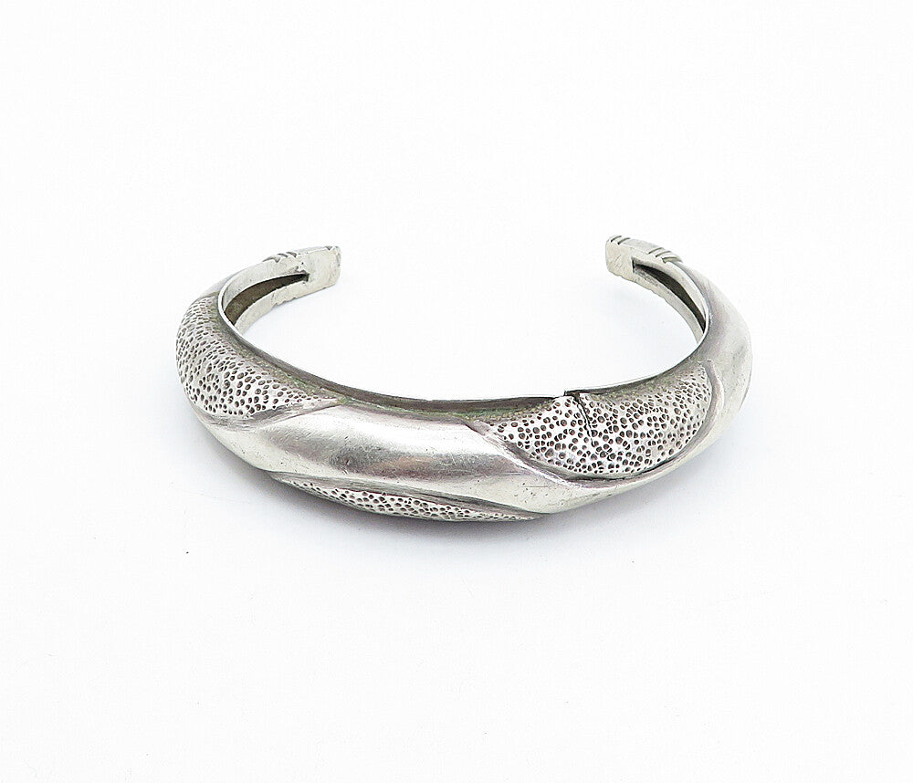 925 Sterling Silver  Vintage Antique Etched Detail Domed Cuff Bracelet  BT1760