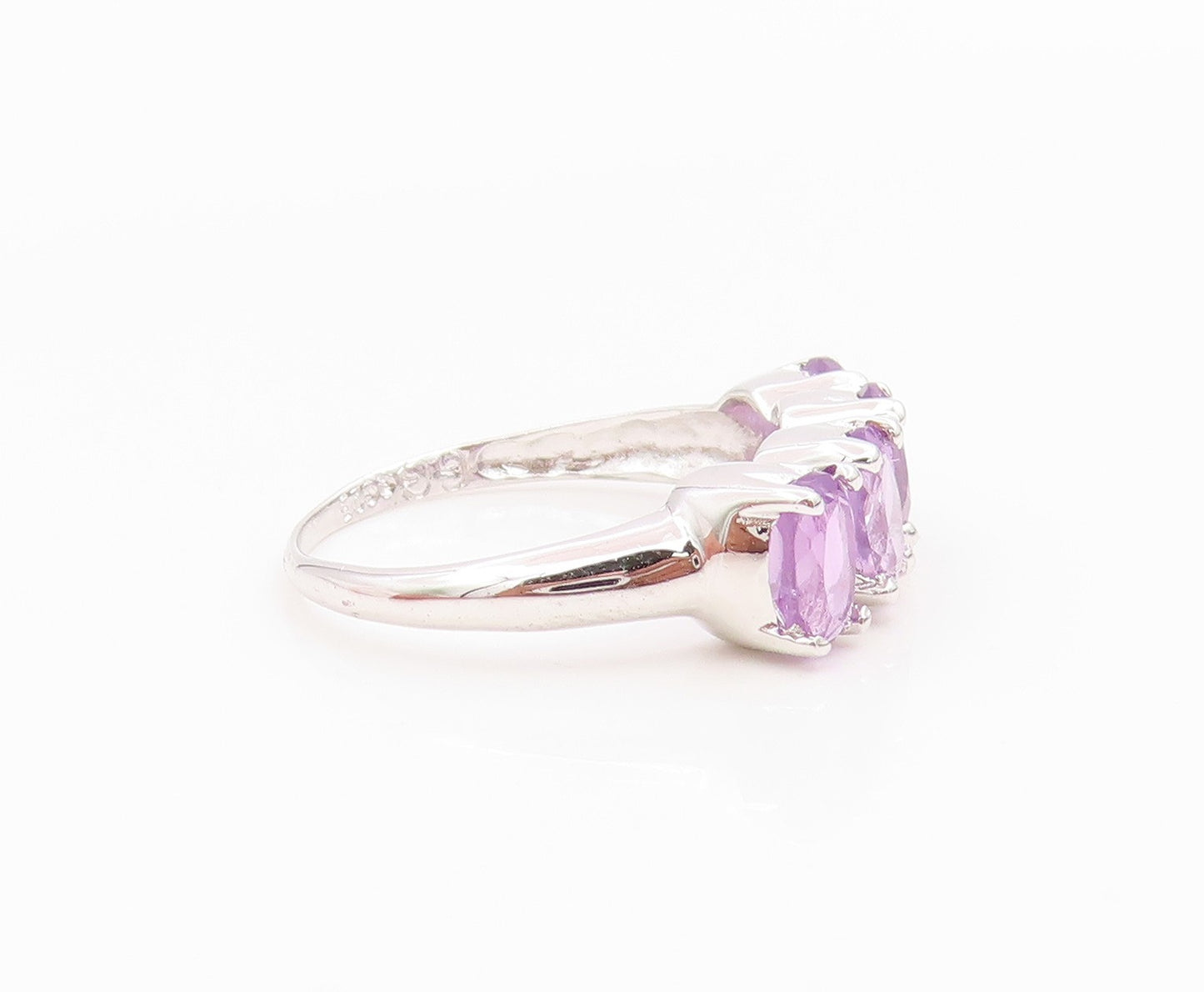 925 Sterling Silver Vintage Ring Classic Three Stone Amethyst Band Sz 8 RG36144