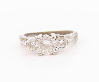 925 Sterling Silver Vintage Ring Three Round Topaz Band  Sz 7  RG33137