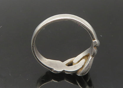 925 Sterling Silver Vintage Shiny Interlocking Loops Band Ring Sz 8 RG22380