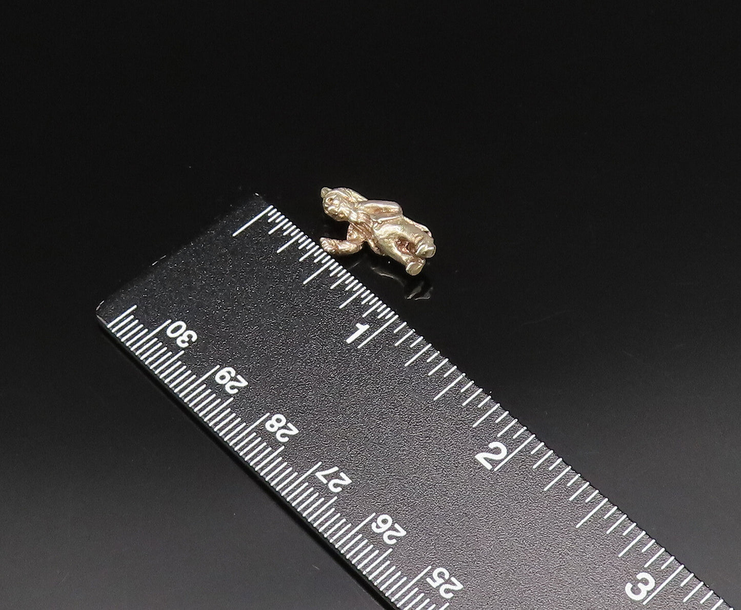 925 Sterling Silver  Vintage Man With Hand Behind Back Charm Pendant  PT21203